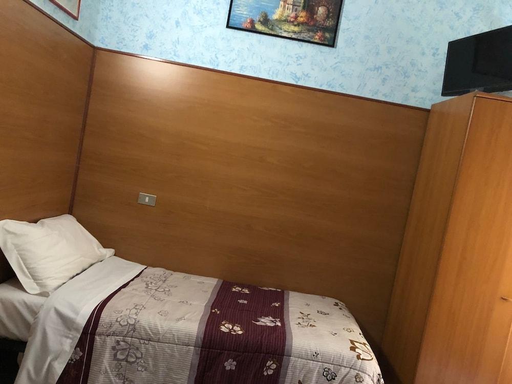Don Chisciotte Hotel Torino Kültér fotó